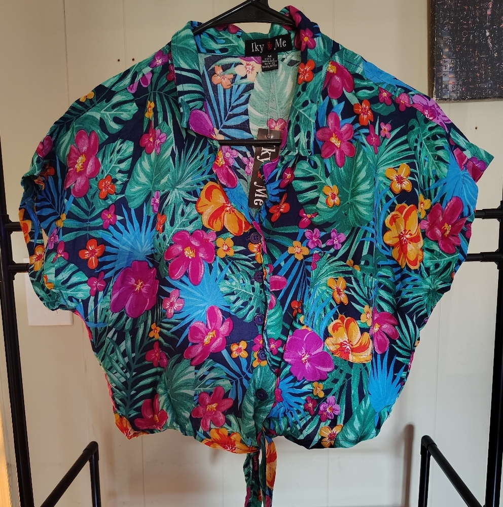 Tropical Floral Tie-Front Top